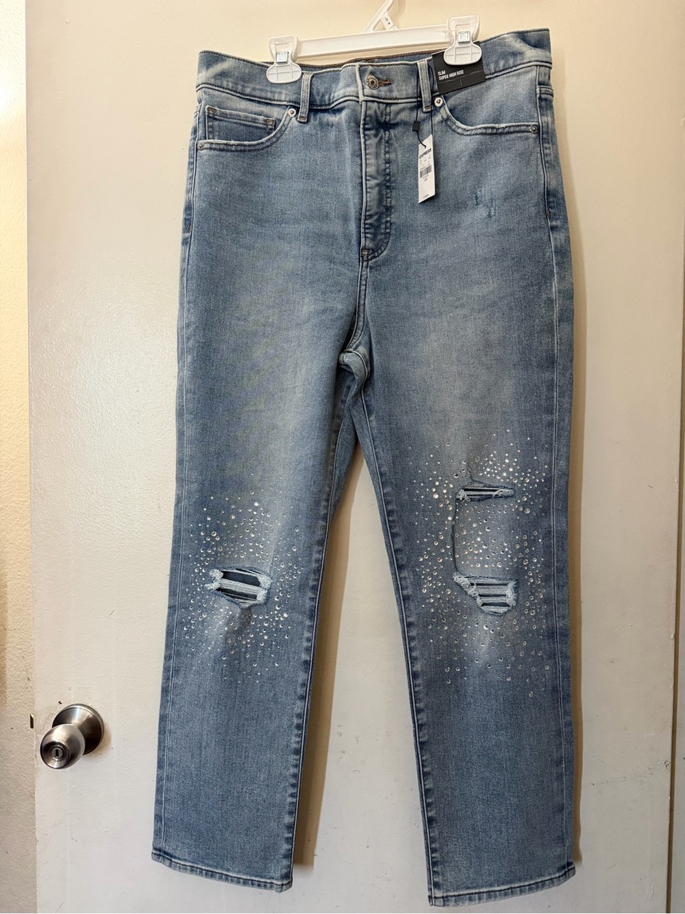 NWT Express Slim Super High Rise Rhinestone Distressed Jeans Size 12R